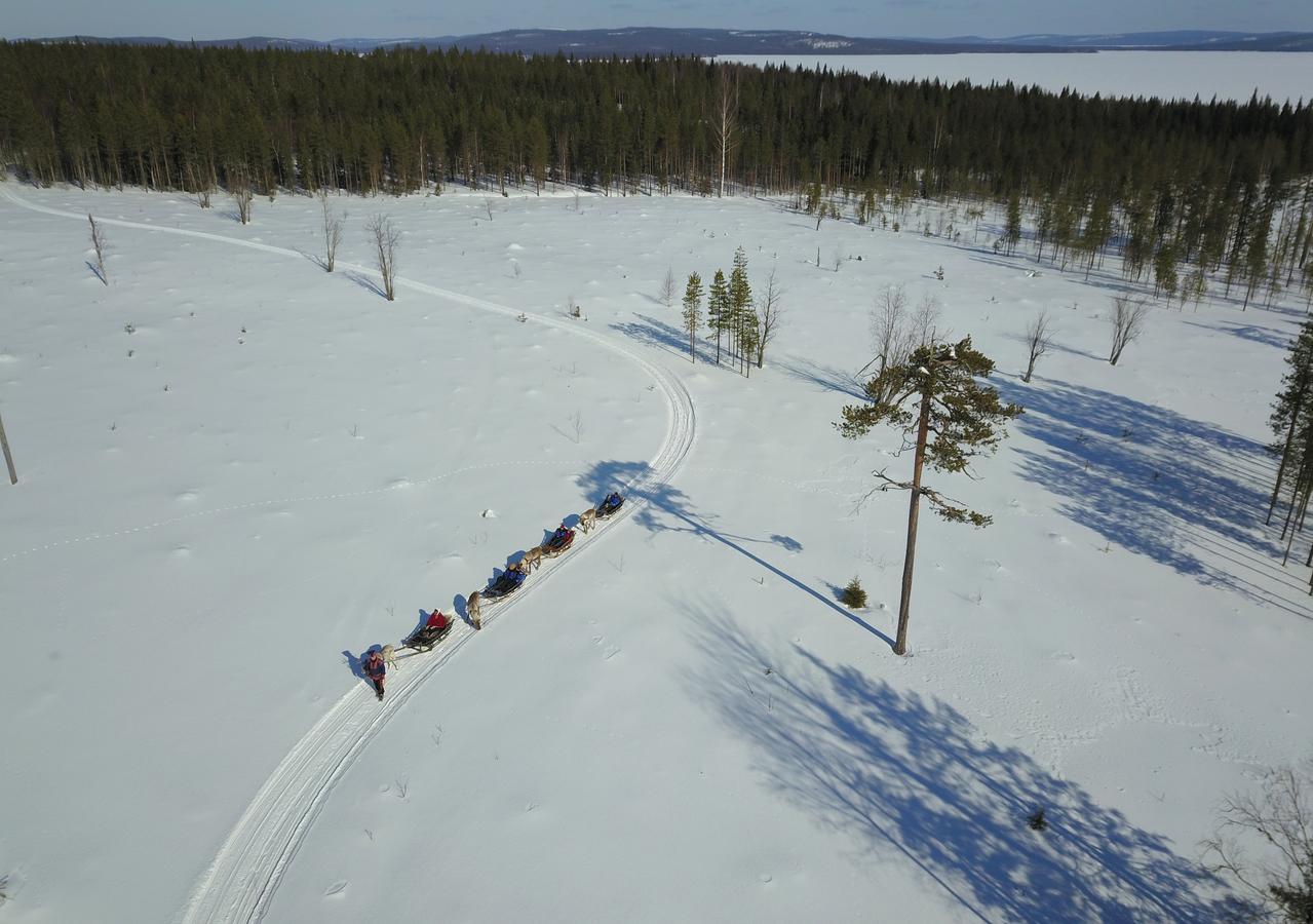 Loma-Vietonen Holiday Village Meltosjarvi Bagian luar foto